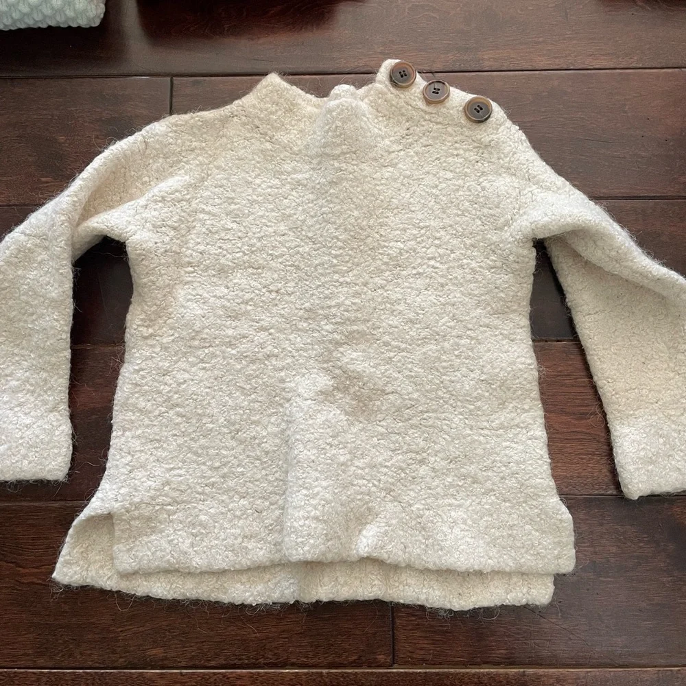 Variety of sweaters from crewcuts, mini Boden, Hanna Andersons, etc - Picture 3 of 6